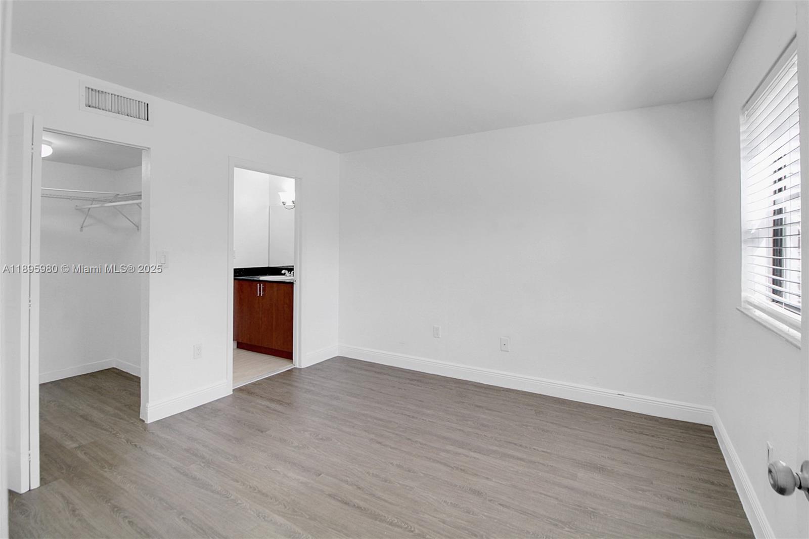 VILLA BELLINI CONDO - Residential
