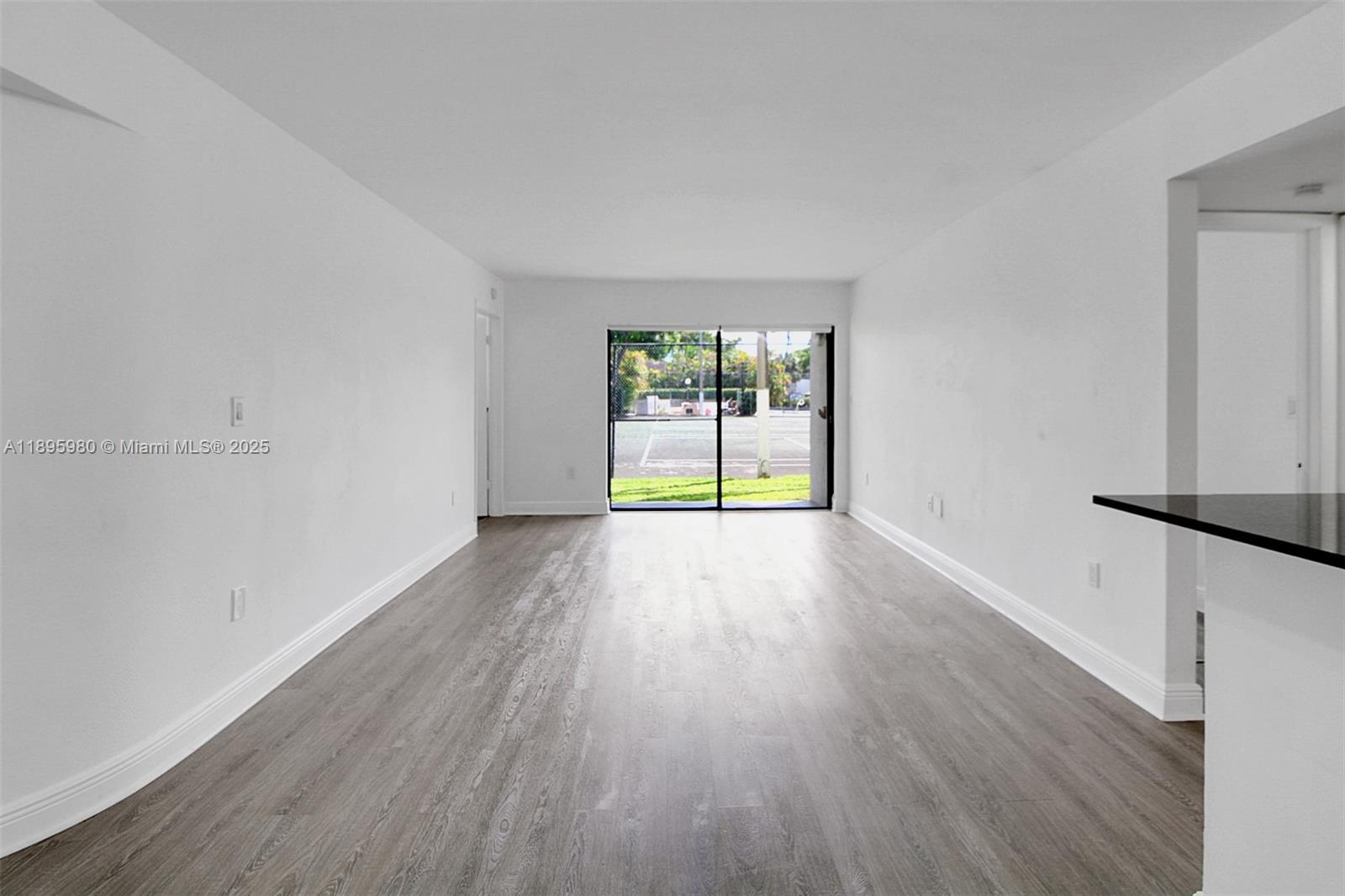 VILLA BELLINI CONDO - Residential