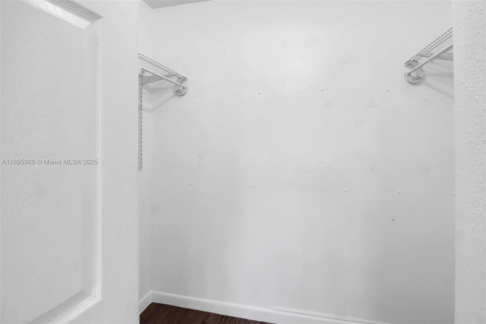 VILLA BELLINI CONDO - Residential