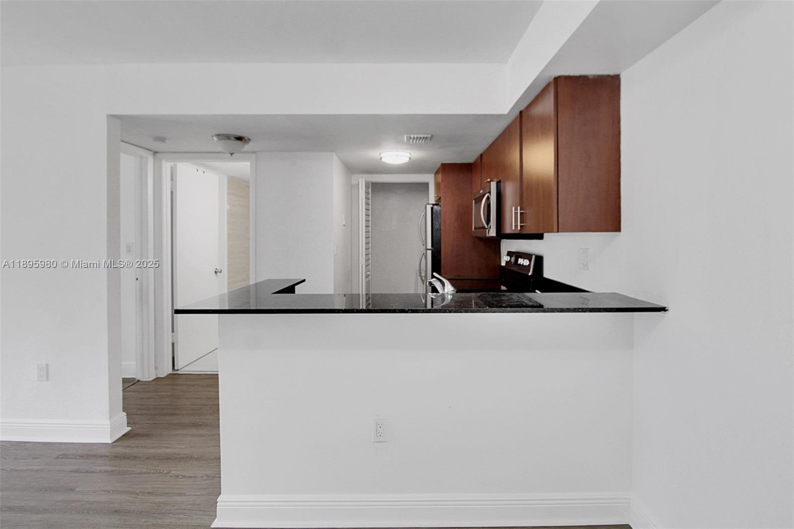 VILLA BELLINI CONDO - Residential