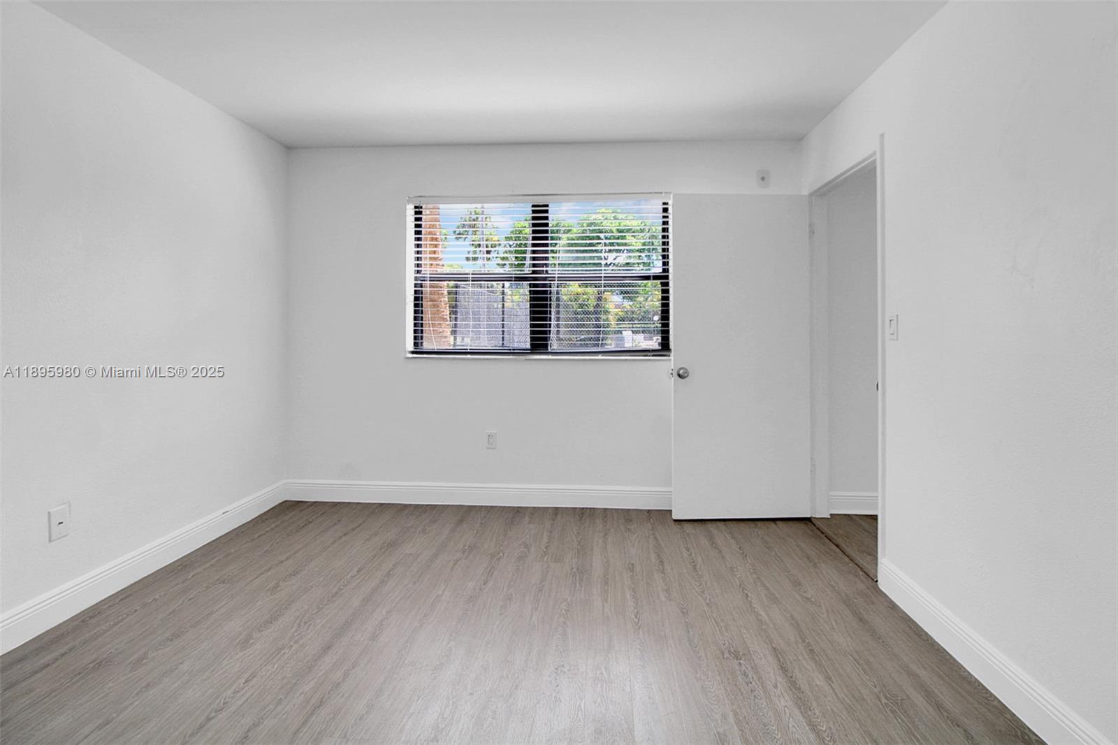 VILLA BELLINI CONDO - Residential