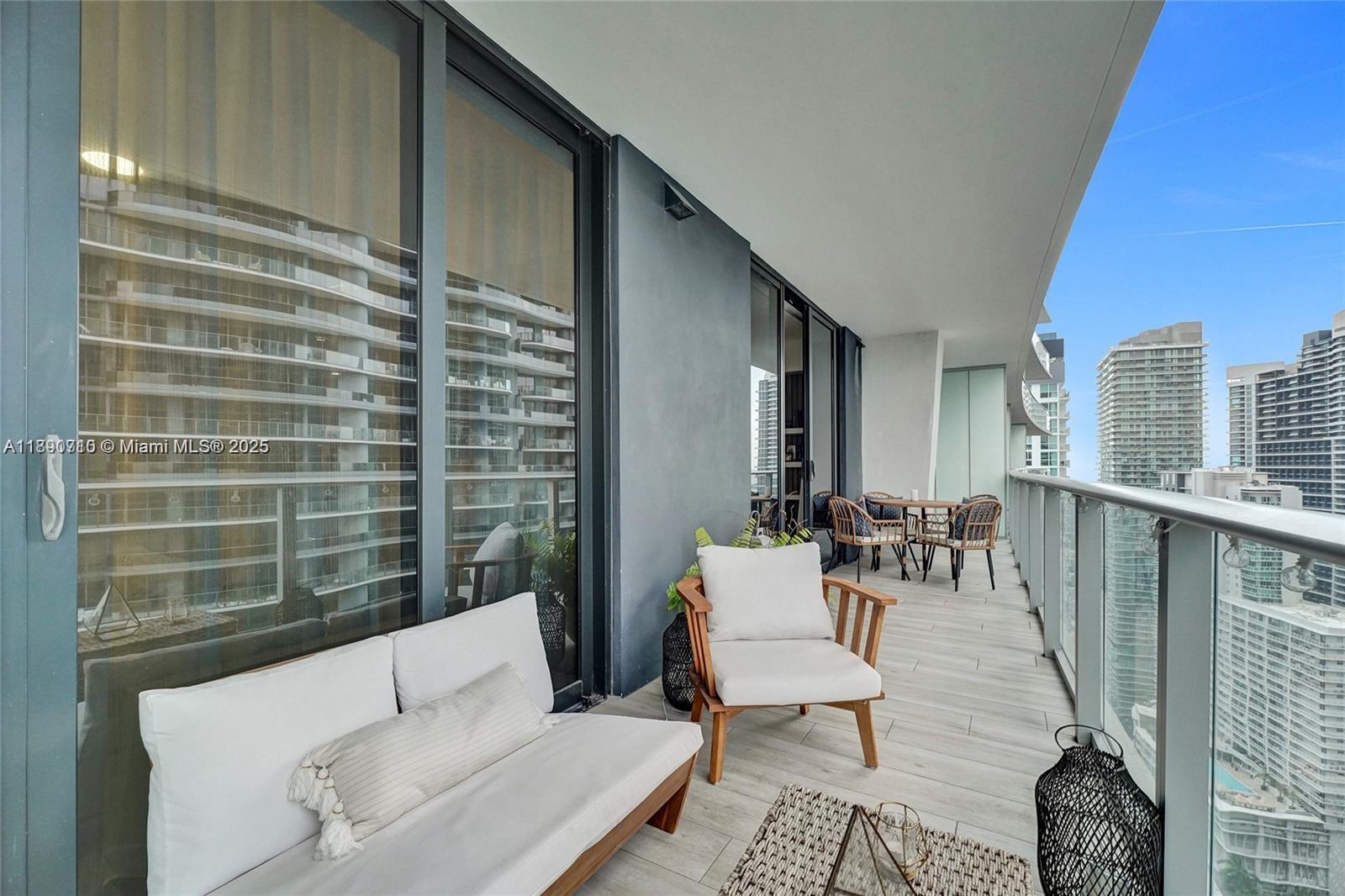 1010 BRICKELL CONDO - Residential Lease