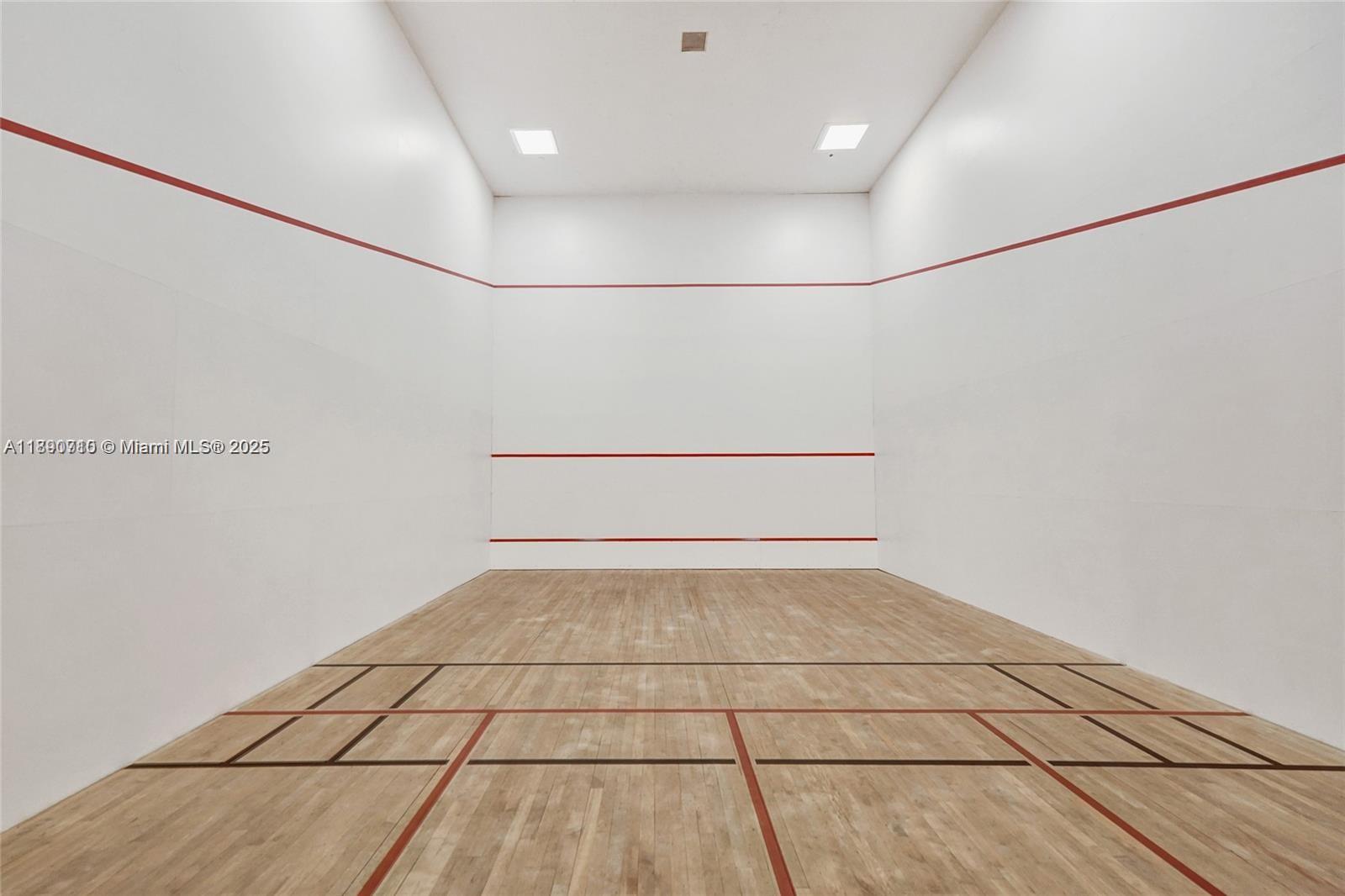 1010 BRICKELL CONDO - Residential Lease