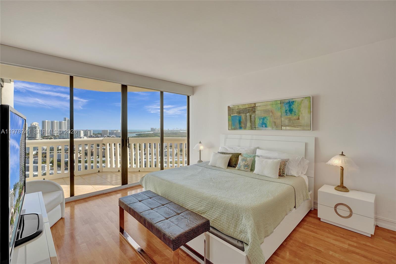 2000 ISL BLVD WILLIAMS IS - Residential Lease