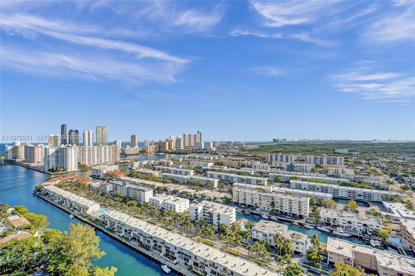 2000 ISL BLVD WILLIAMS IS - Residential Lease