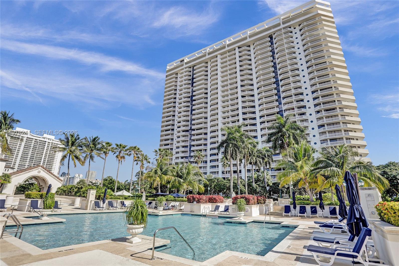 2000 ISL BLVD WILLIAMS IS - Residential Lease