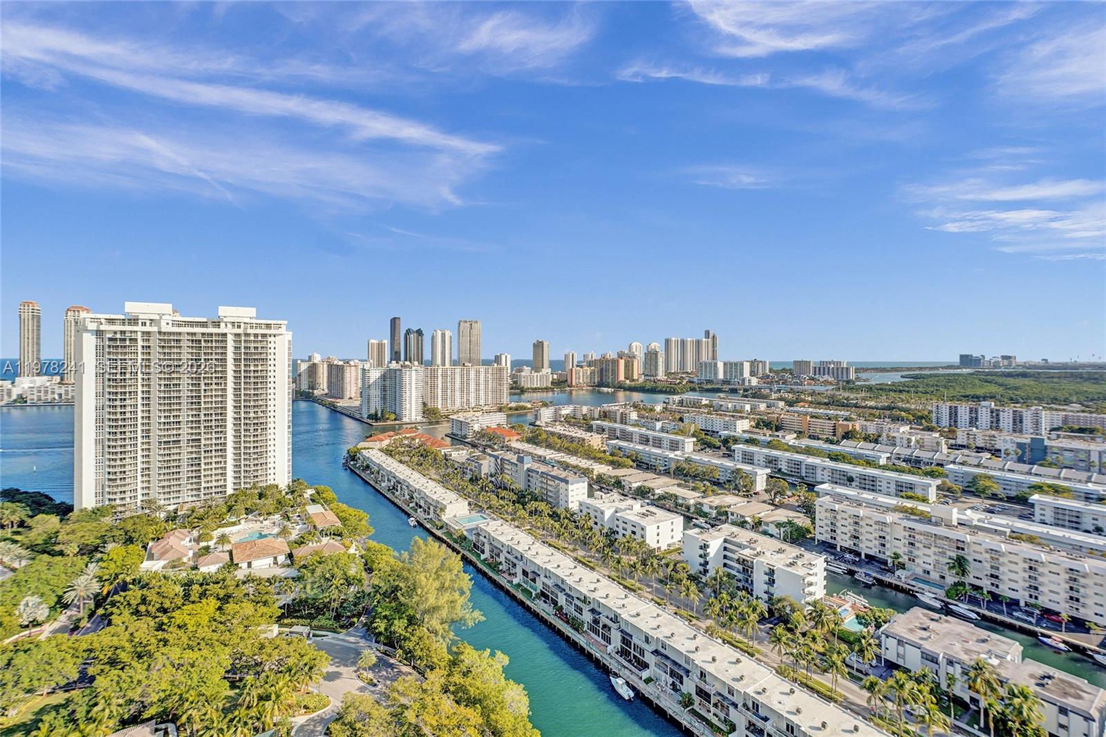 2000 ISL BLVD WILLIAMS IS - Residential Lease