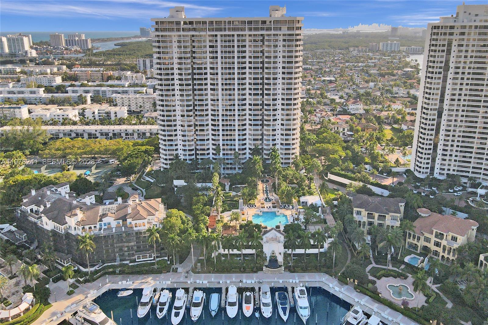 2000 ISL BLVD WILLIAMS IS - Residential Lease