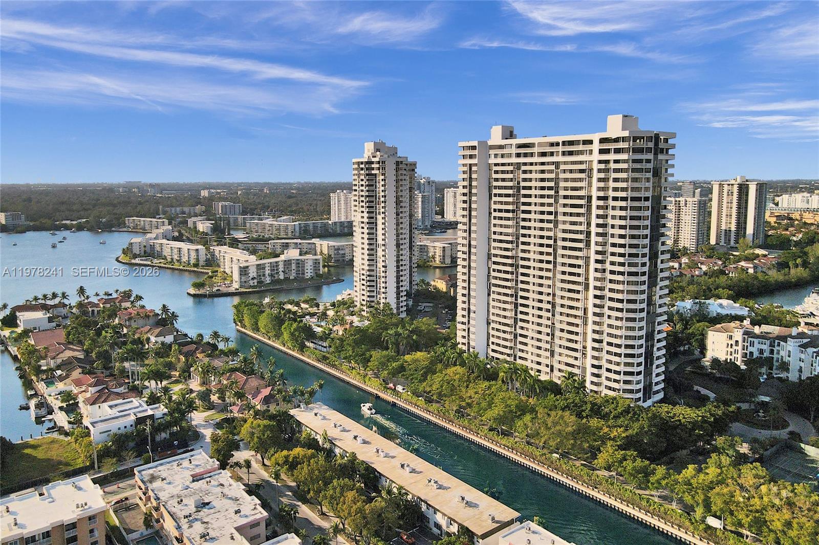 2000 ISL BLVD WILLIAMS IS - Residential Lease