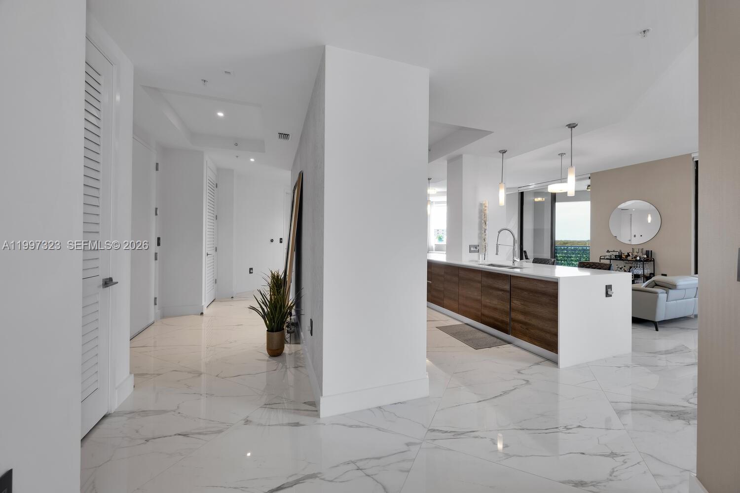 MERRICK MANOR CONDO - Residential