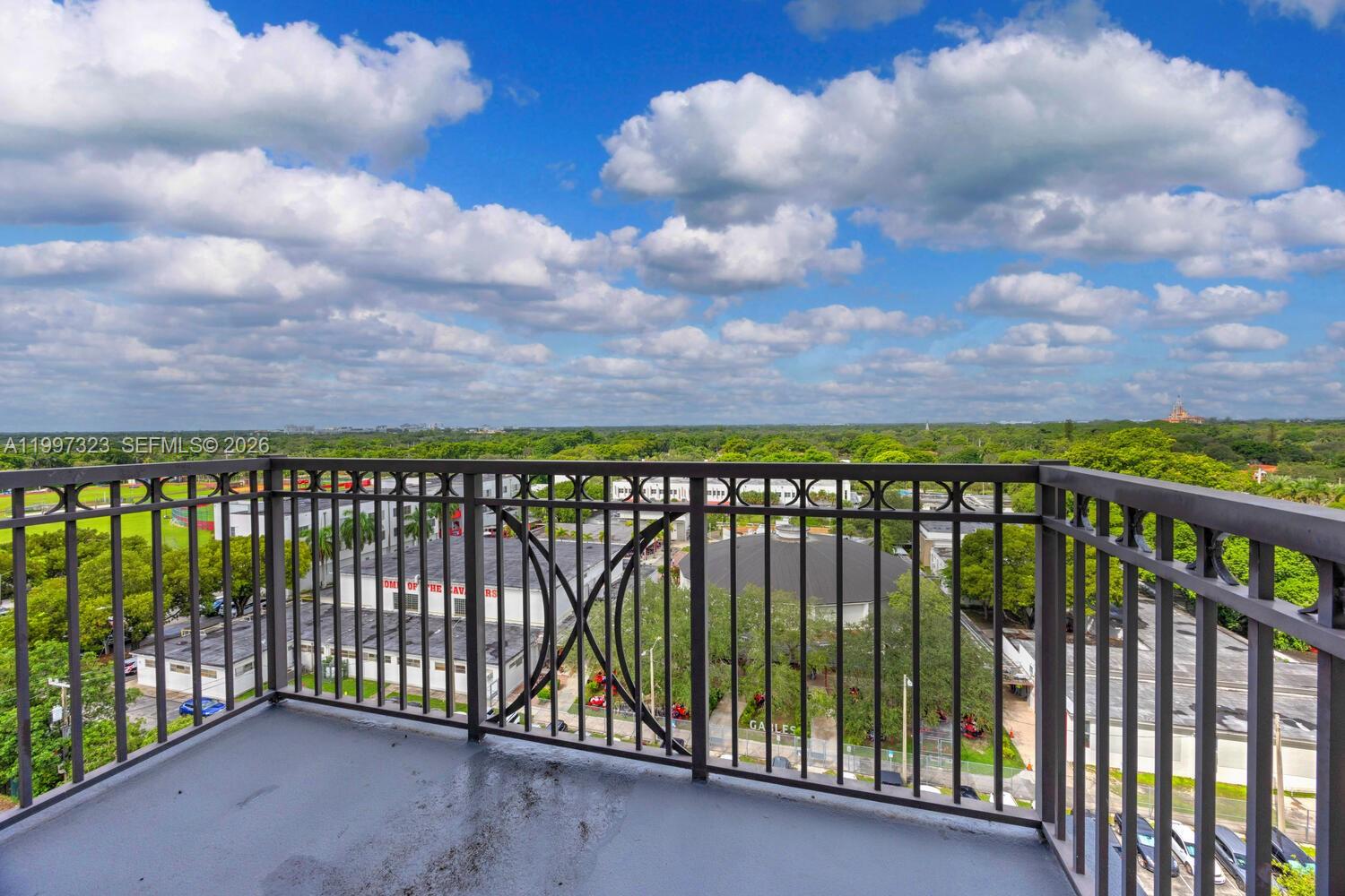 MERRICK MANOR CONDO - Residential