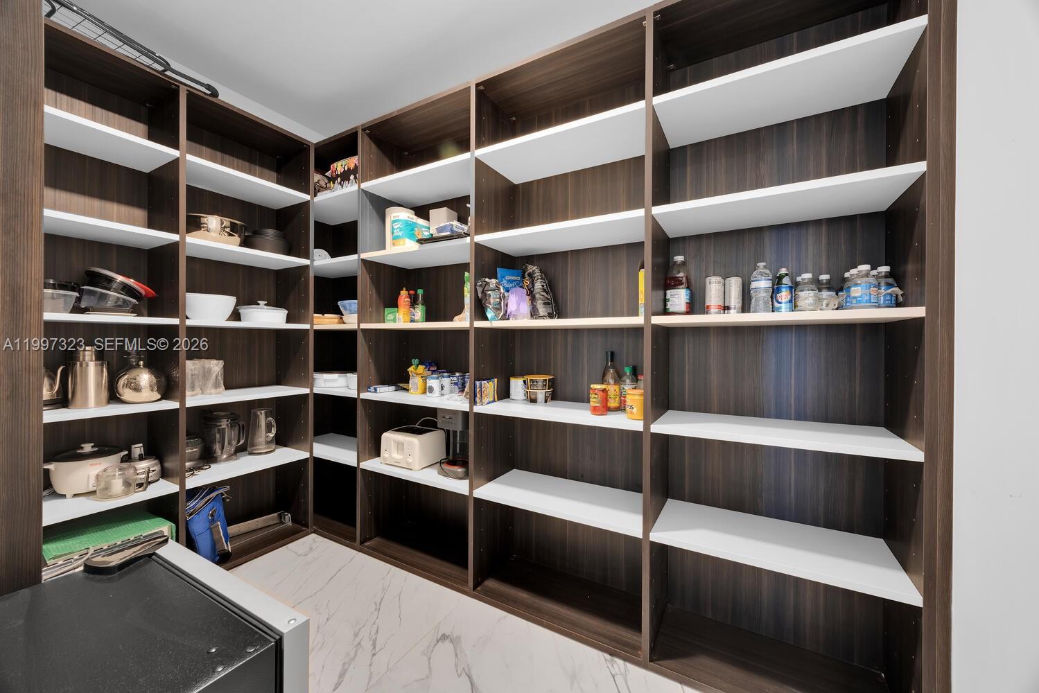 MERRICK MANOR CONDO - Residential