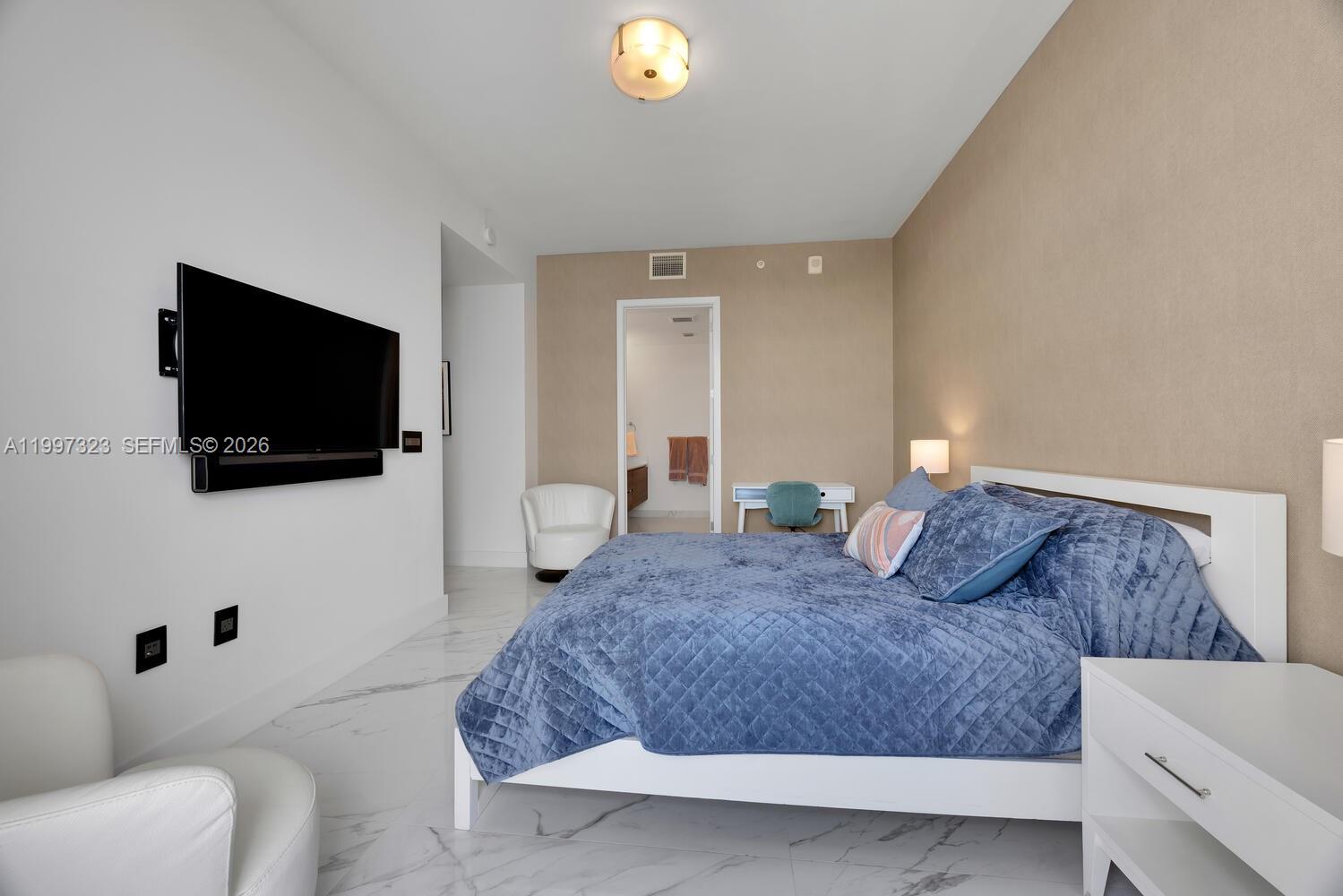 MERRICK MANOR CONDO - Residential