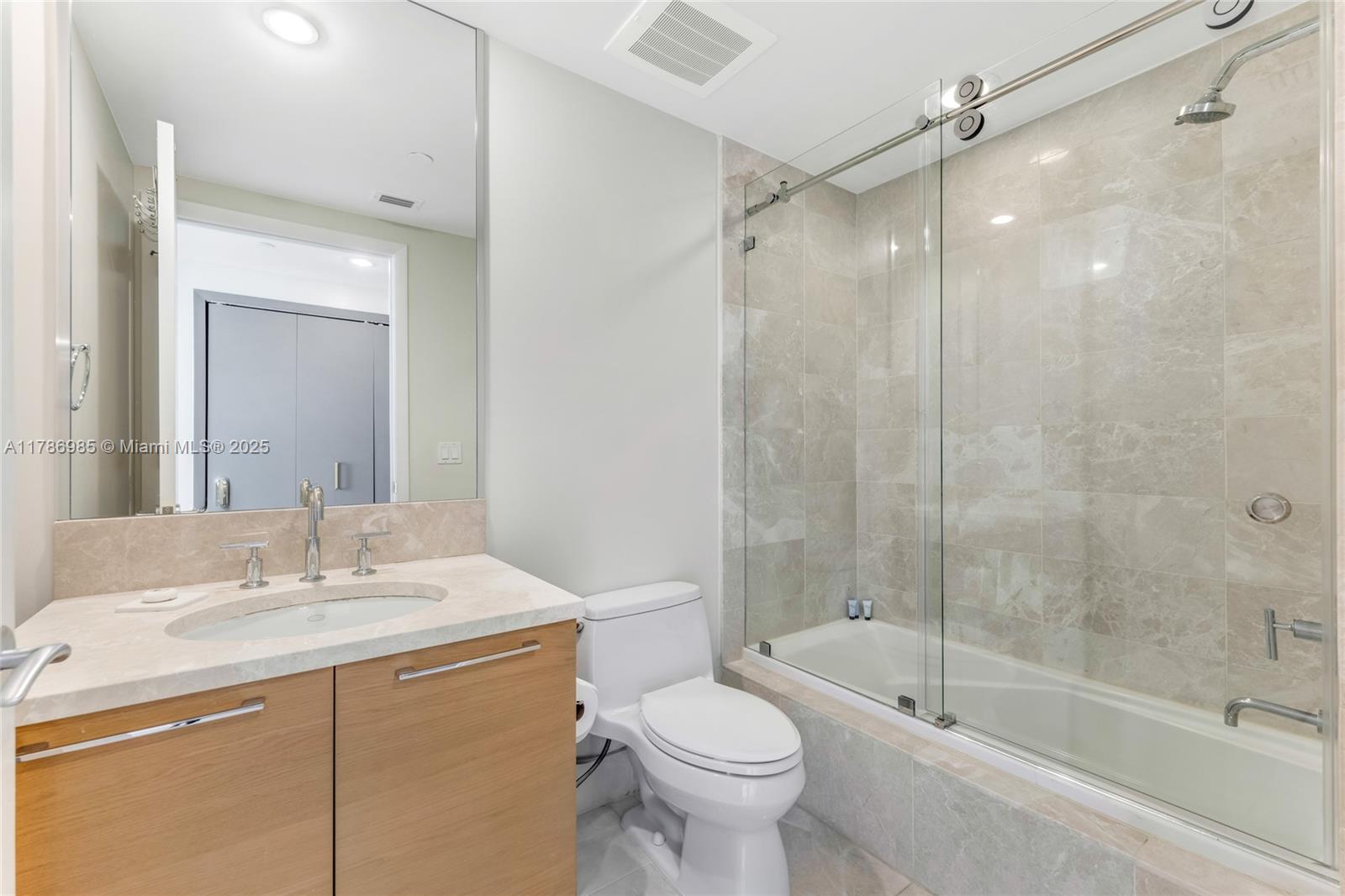 JADE BEACH CONDO - Residential Lease