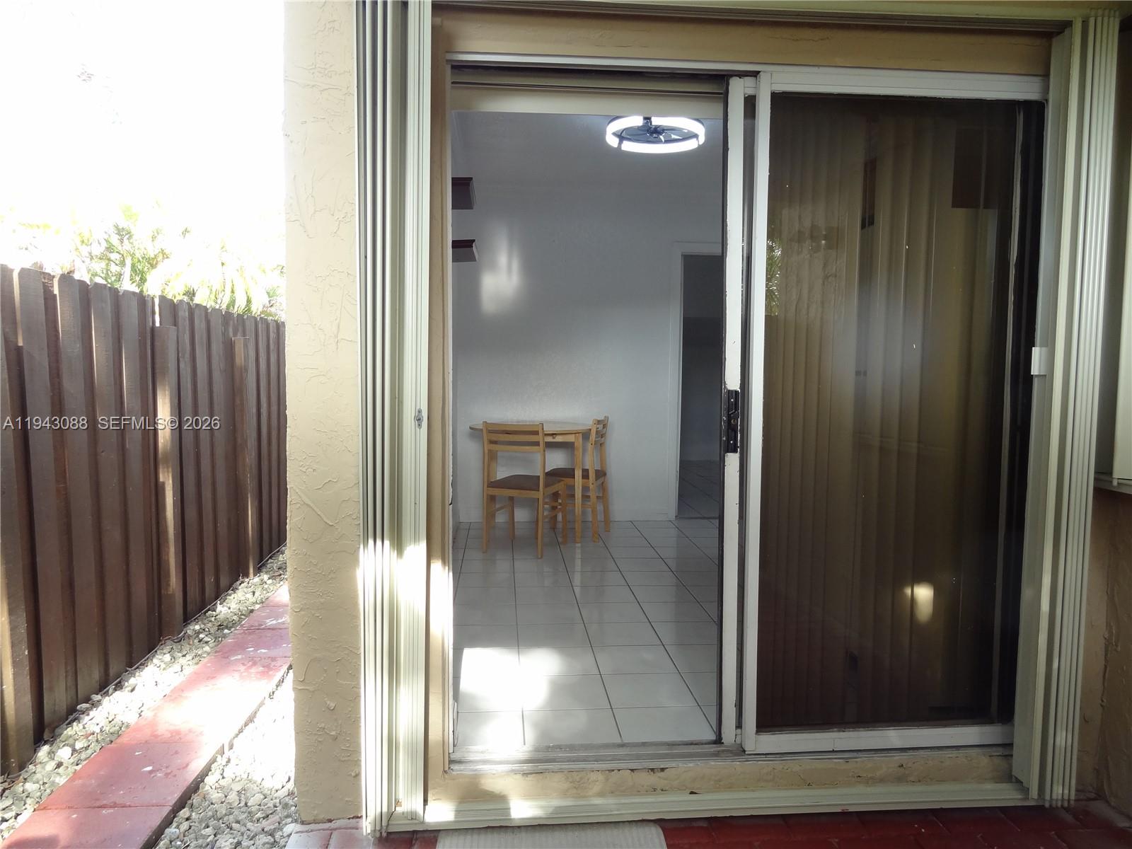 HAMMOCKS SEC 2 - Residential Lease