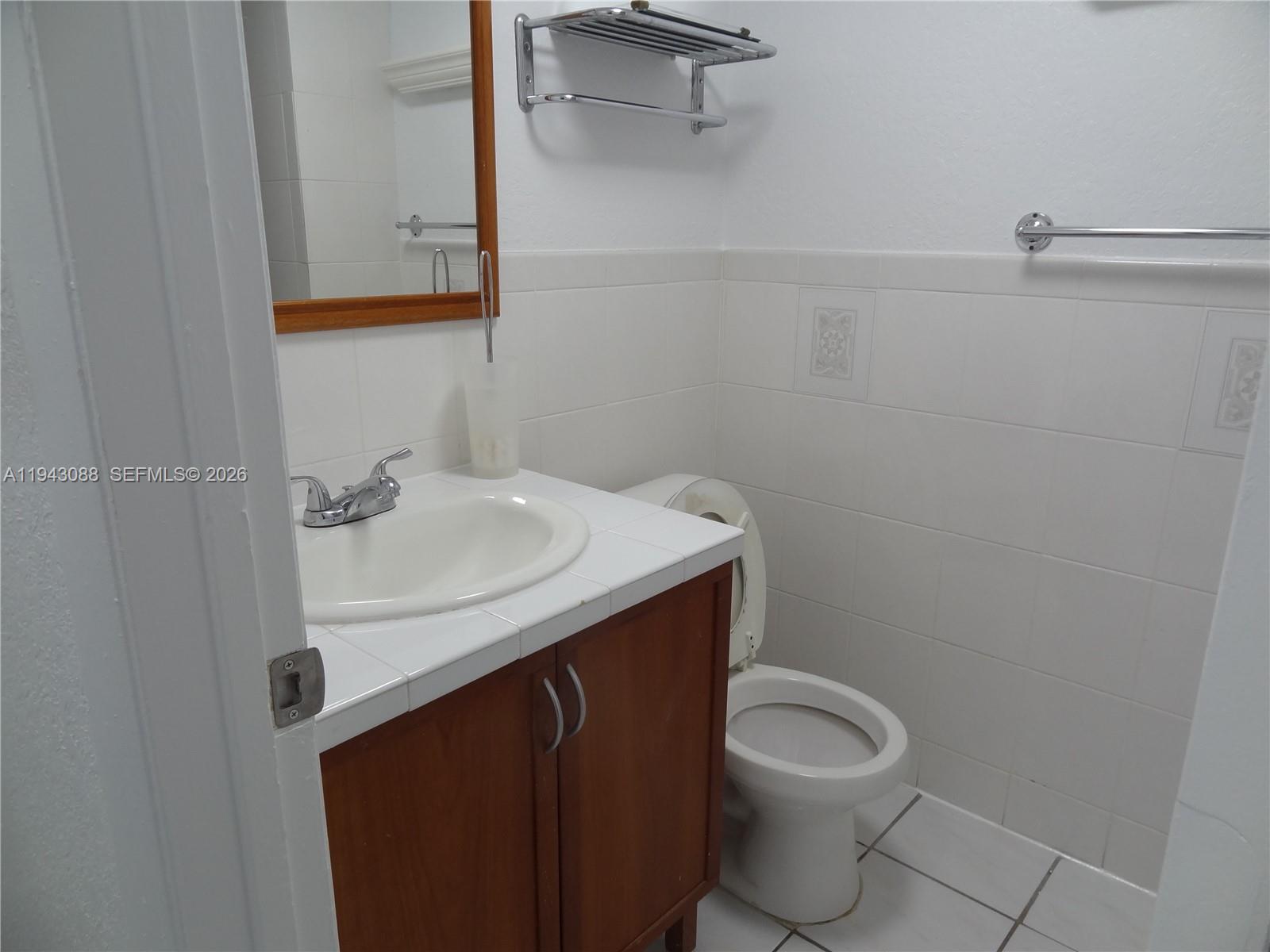 HAMMOCKS SEC 2 - Residential Lease