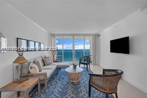 2501 S ocean drive 1521