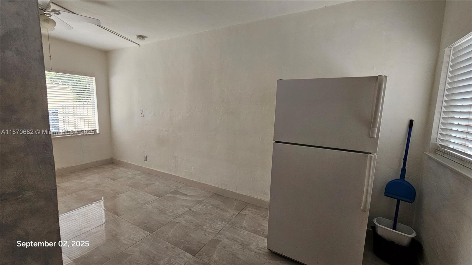 HOLLYWOOD - Residential Lease