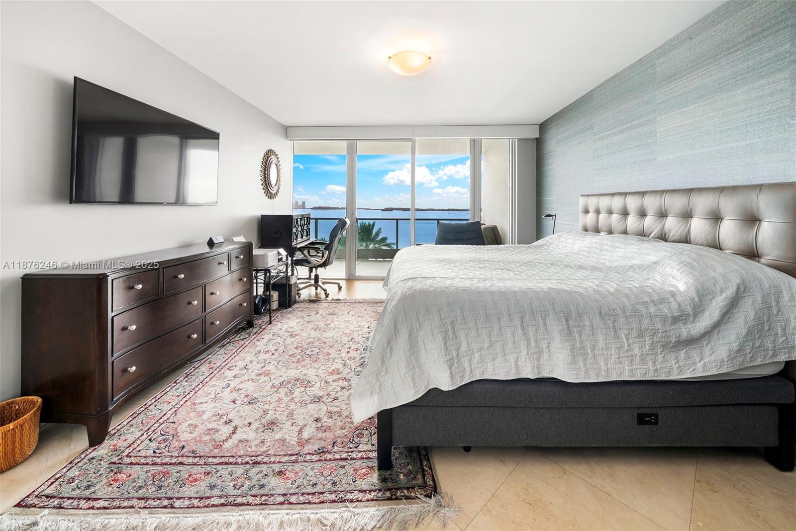 JADE RESIDENCES AT BRICKEL - Residential