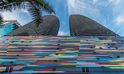 45 SW 9th St 1005 Miami FL 33130