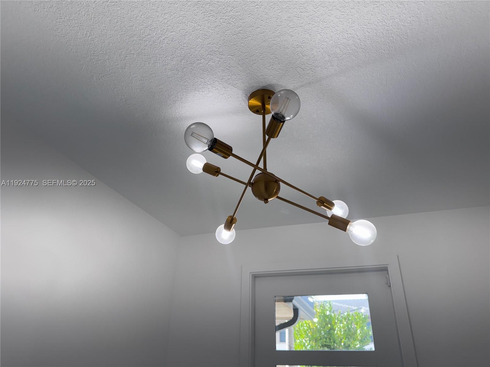 DUNNWOODY LAKE - Residential