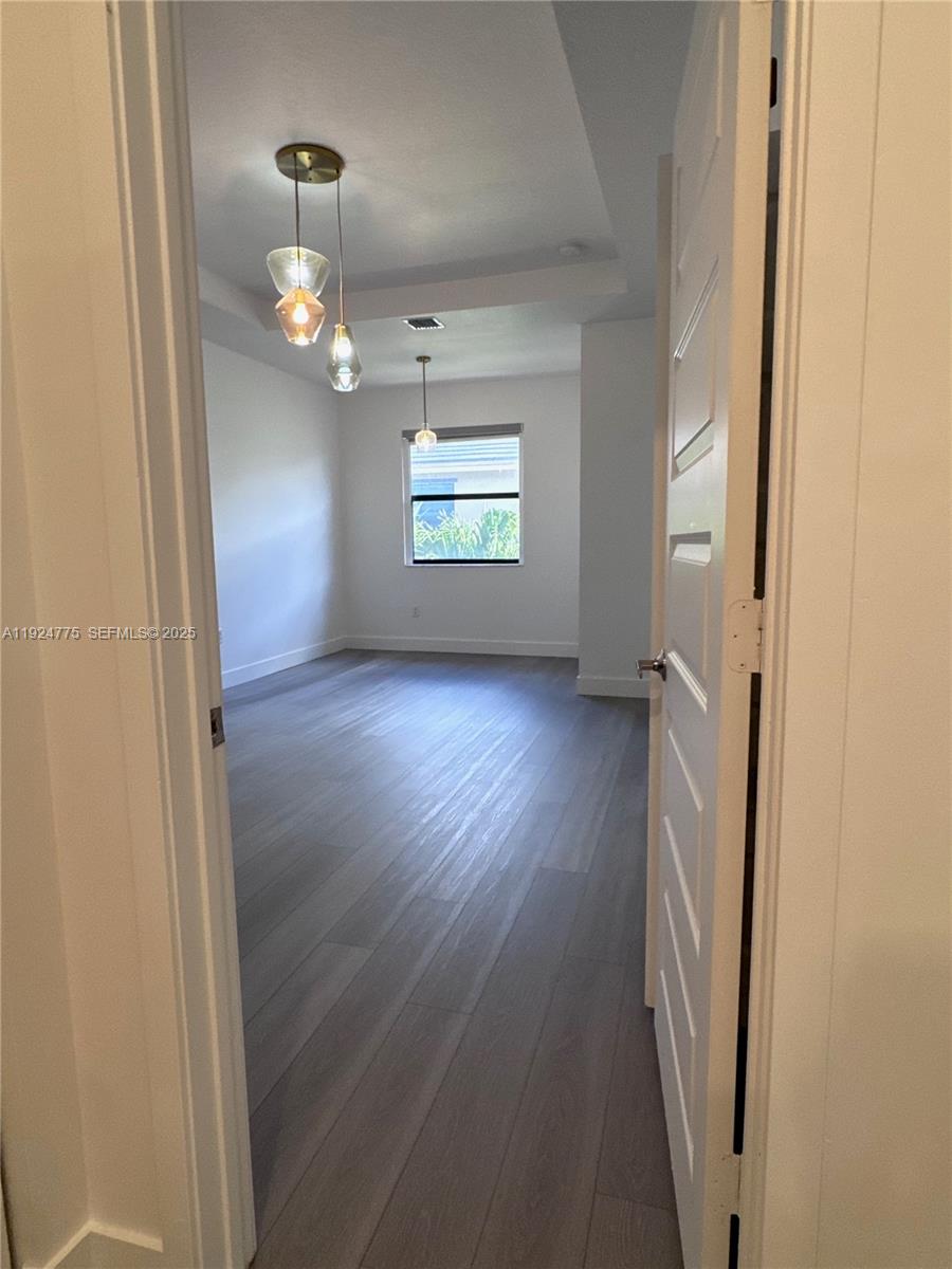 DUNNWOODY LAKE - Residential