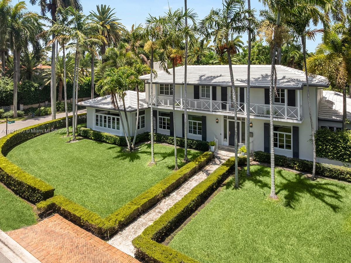 2500 Lake Ave, Miami Beach, Miami-Dade County, Florida - 4 Bedrooms  
4 Bathrooms - 