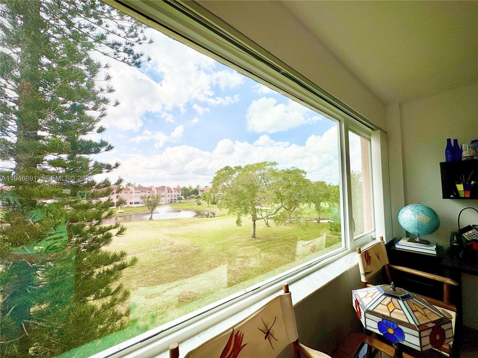 9501 Sunrise Lakes Blvd 306