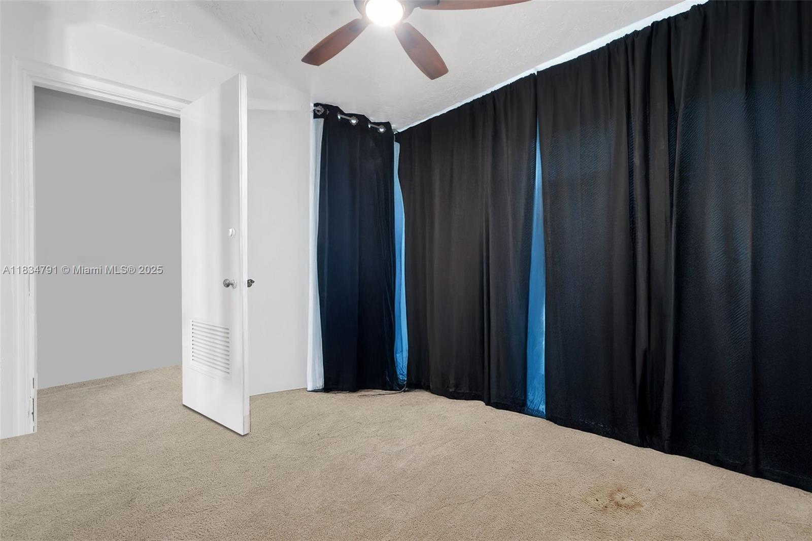 7450 NW 17th St 207