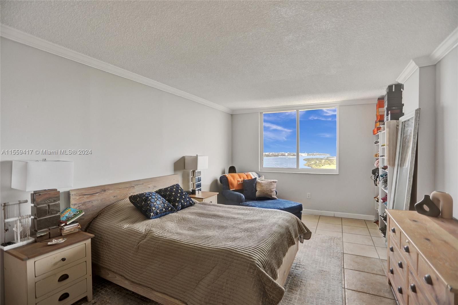 ARLEN HOUSE CONDO - Residential