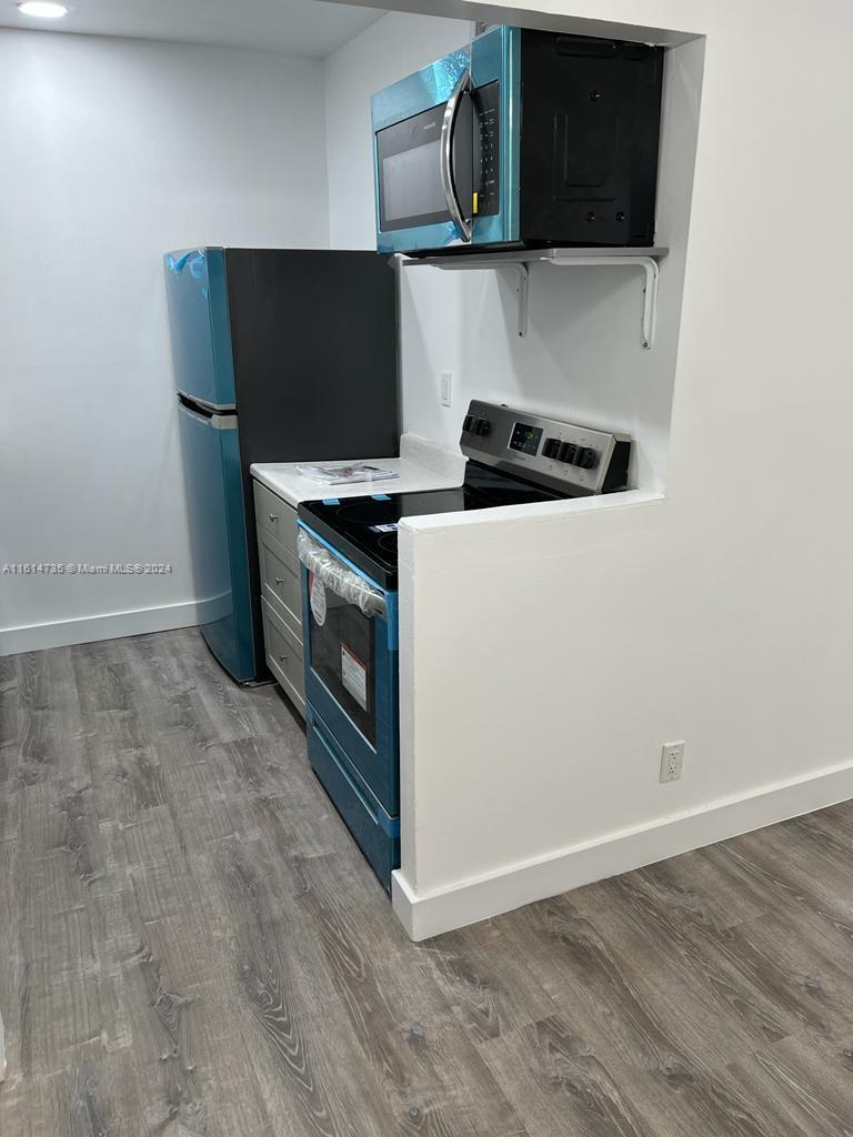 CROSS CREEK CONDO - Residential Lease