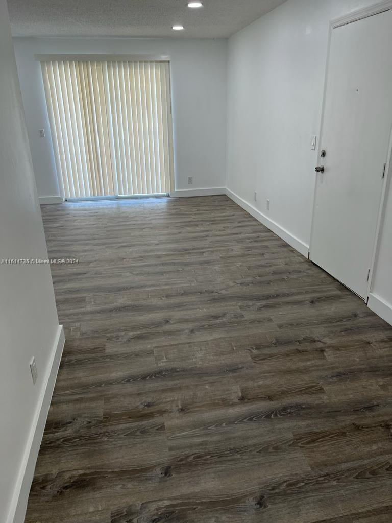 CROSS CREEK CONDO - Residential Lease