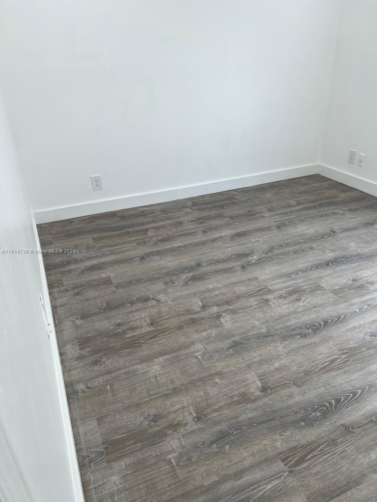 CROSS CREEK CONDO - Residential Lease