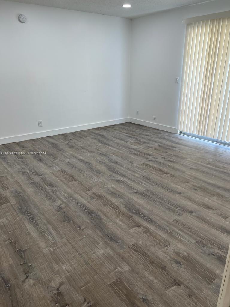 CROSS CREEK CONDO - Residential Lease
