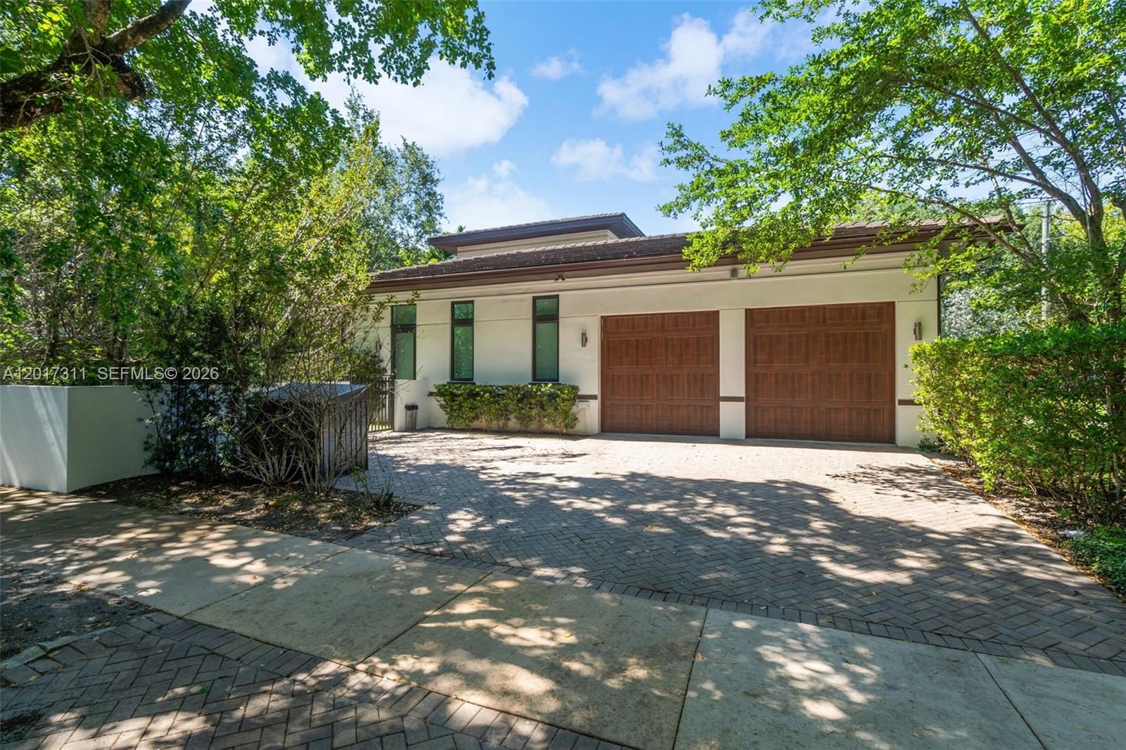 CORAL GABLES GRANADA SEC - Residential