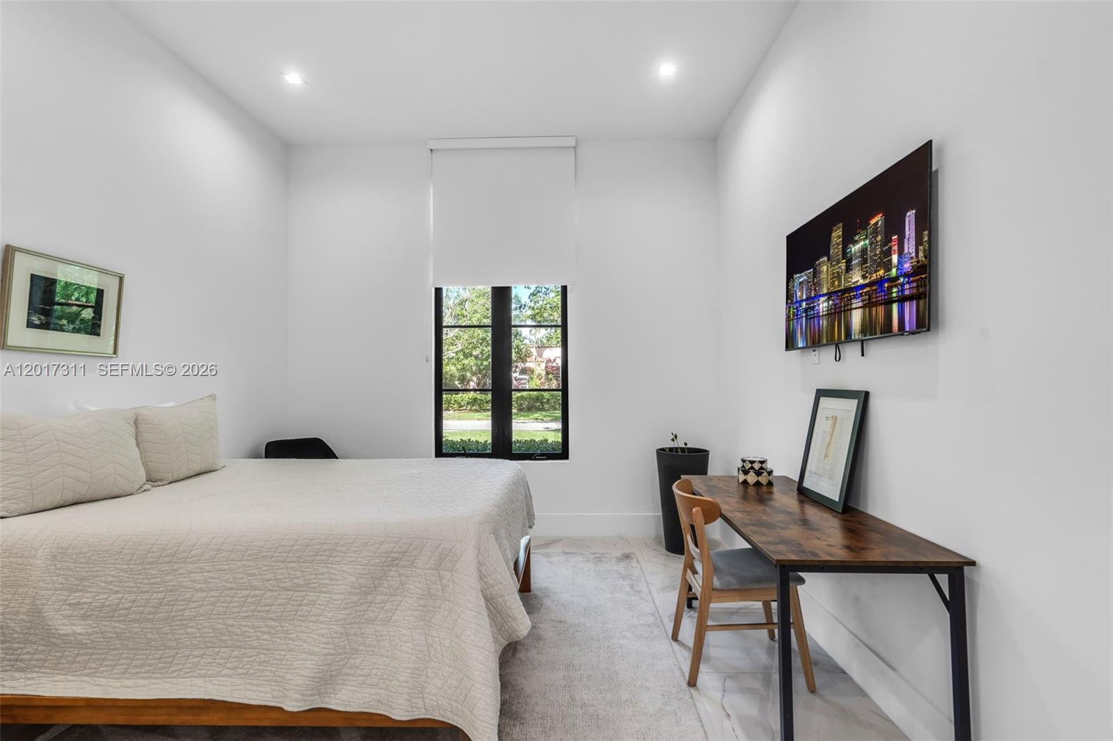 CORAL GABLES GRANADA SEC - Residential
