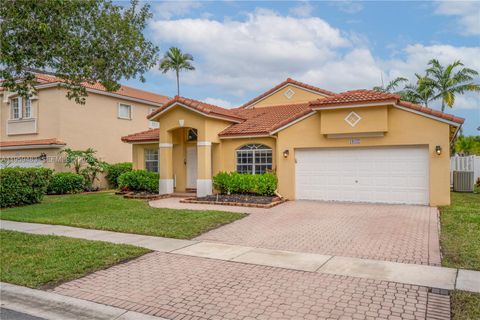 18427 NW 9th Ct Pembroke Pines FL 33029