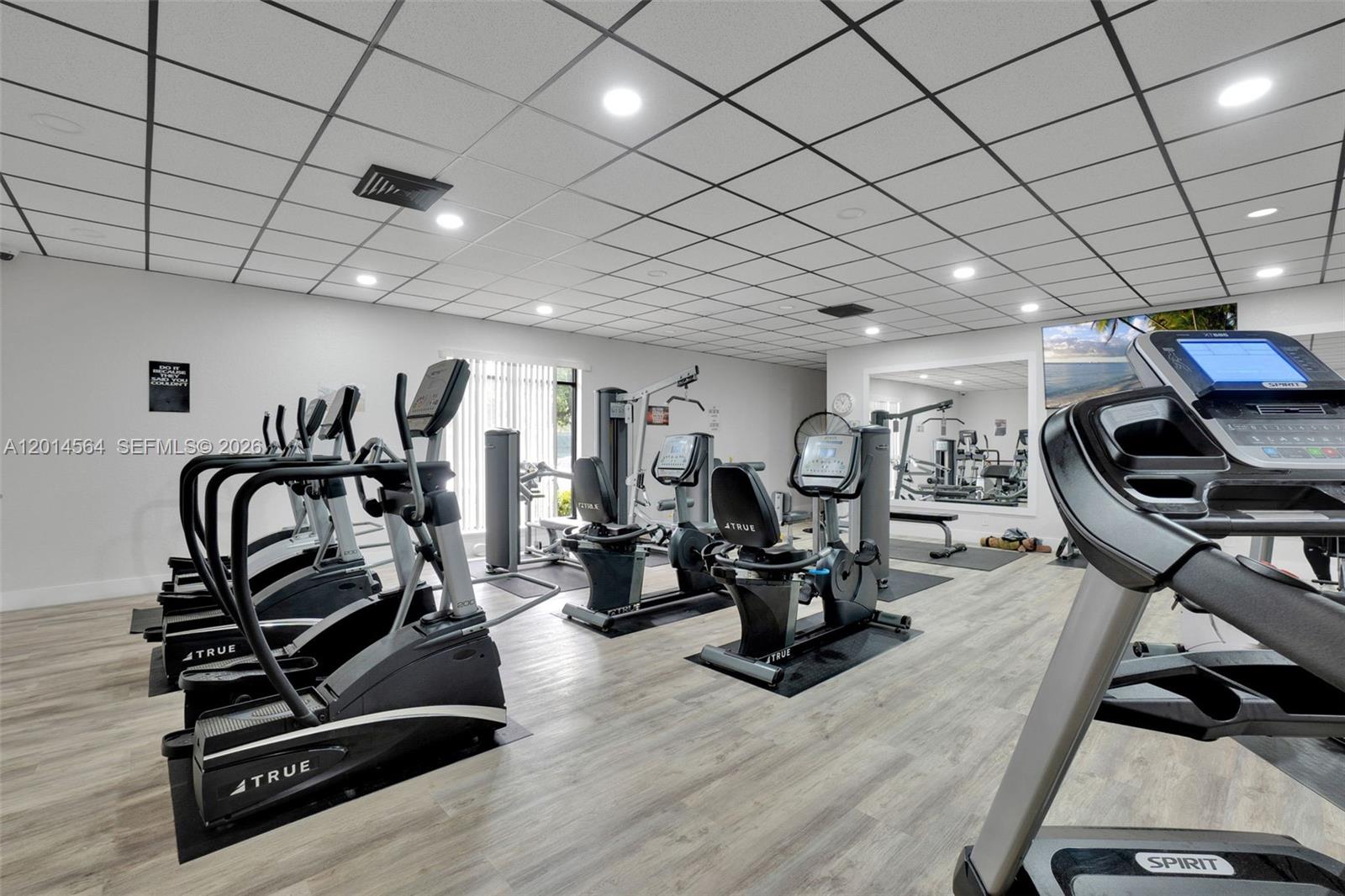 LAVERS DELRAY RACQUET CLU - Residential Lease