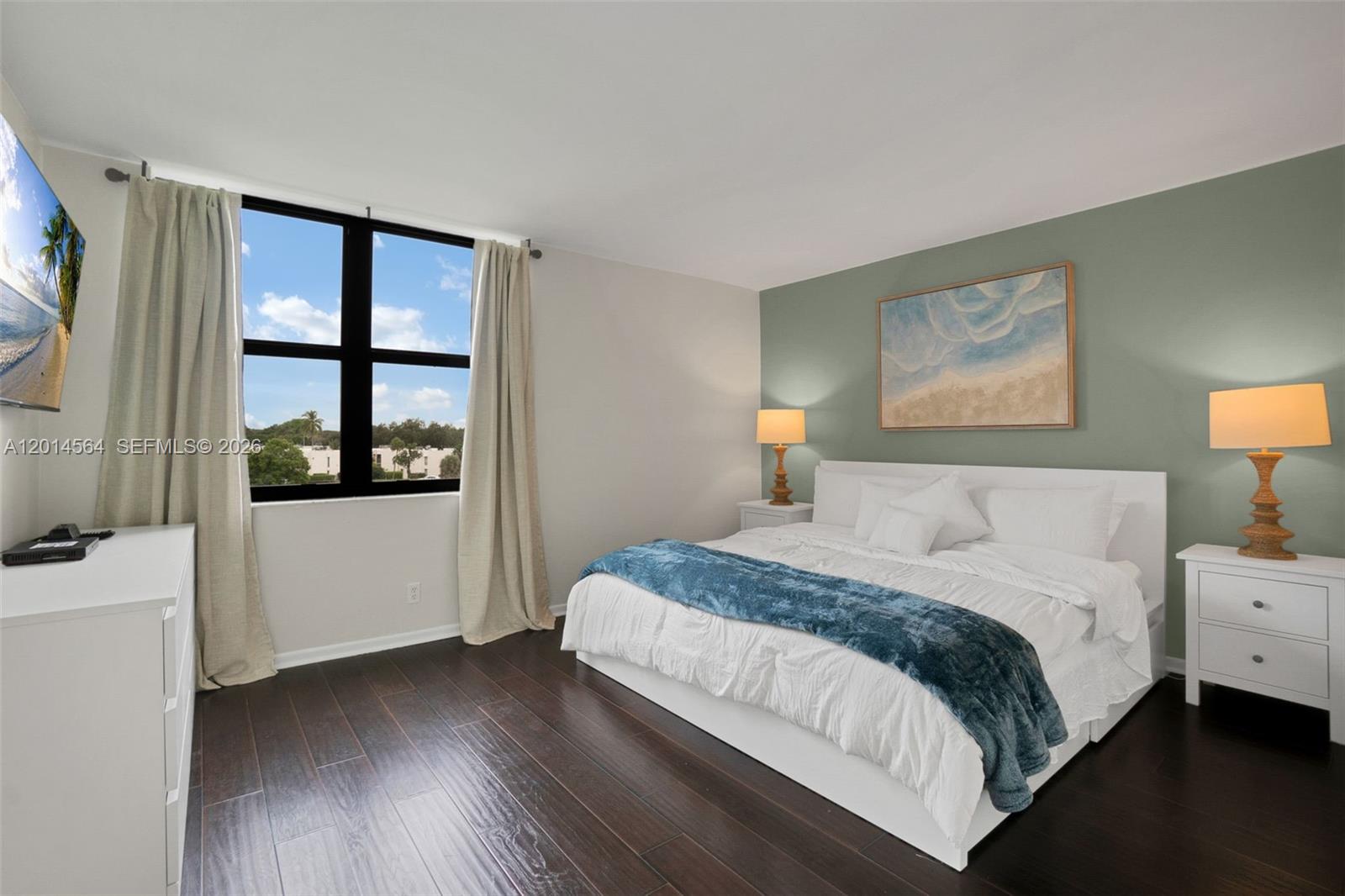 LAVERS DELRAY RACQUET CLU - Residential Lease