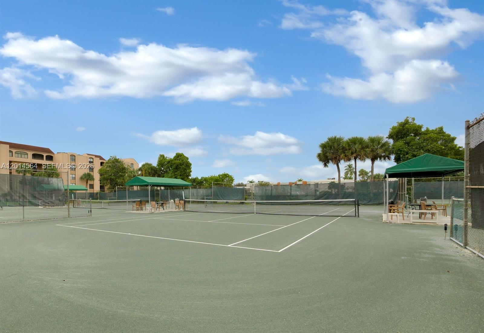 LAVERS DELRAY RACQUET CLU - Residential Lease