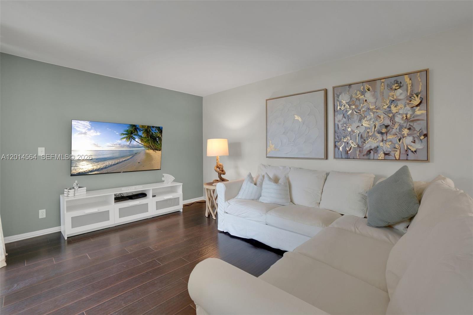 LAVERS DELRAY RACQUET CLU - Residential Lease