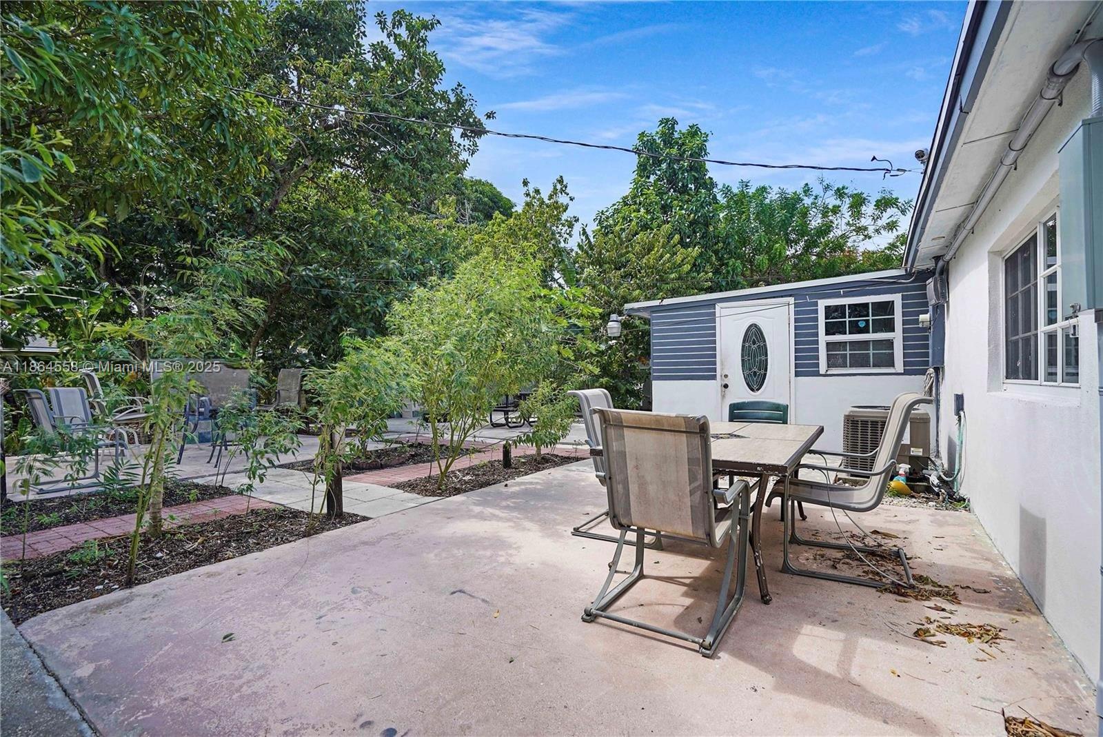 SHOREWOOD HEIGHTS - Residential