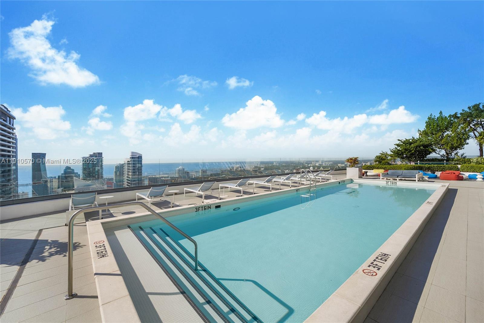 BRICKELL HEIGHTS EAST CON - Residential Lease