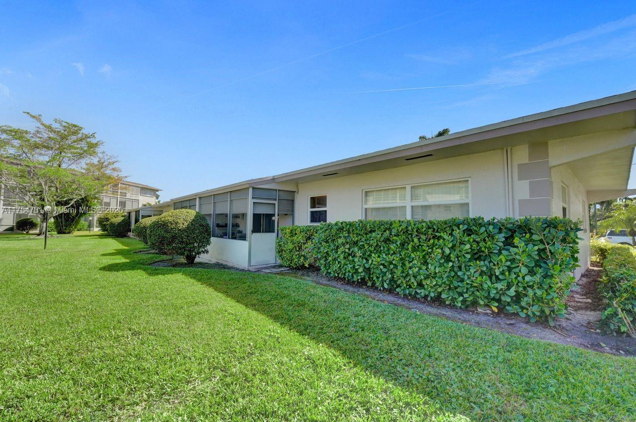 GOLDEN ISLES CONDO APTS - Residential