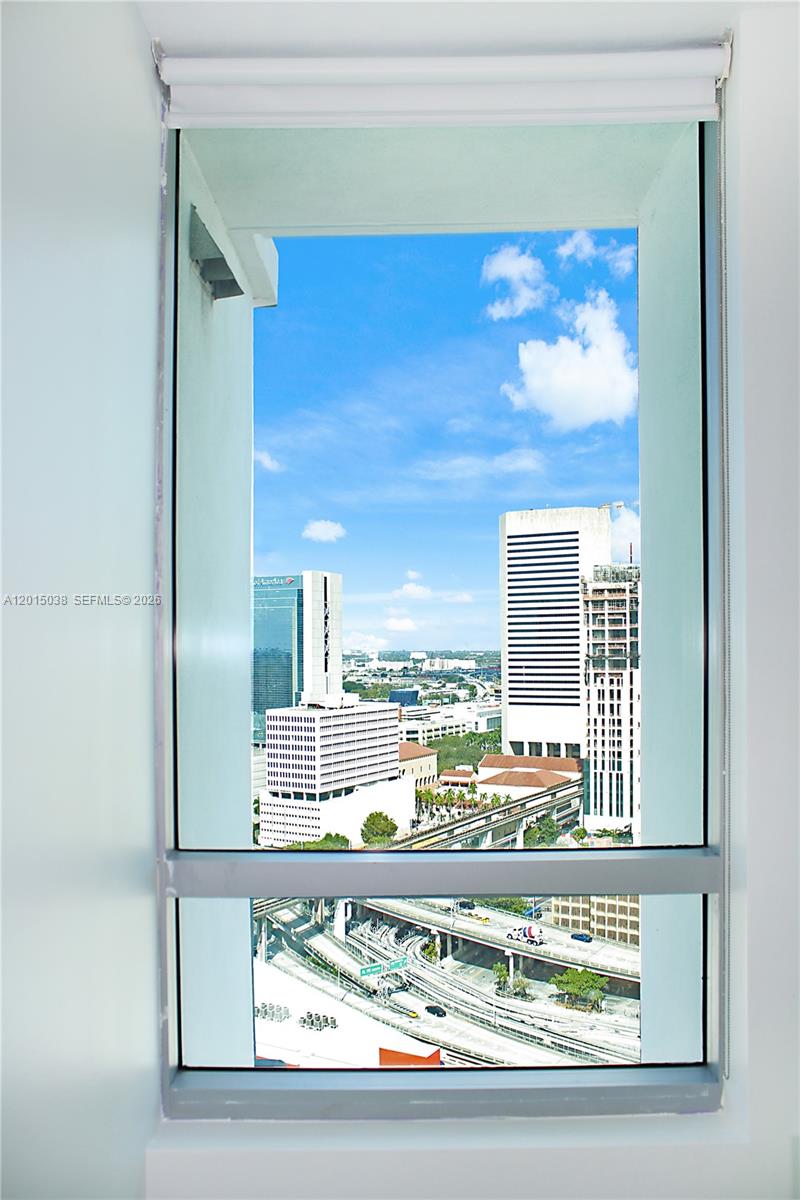 WIND CONDO - Residential Lease