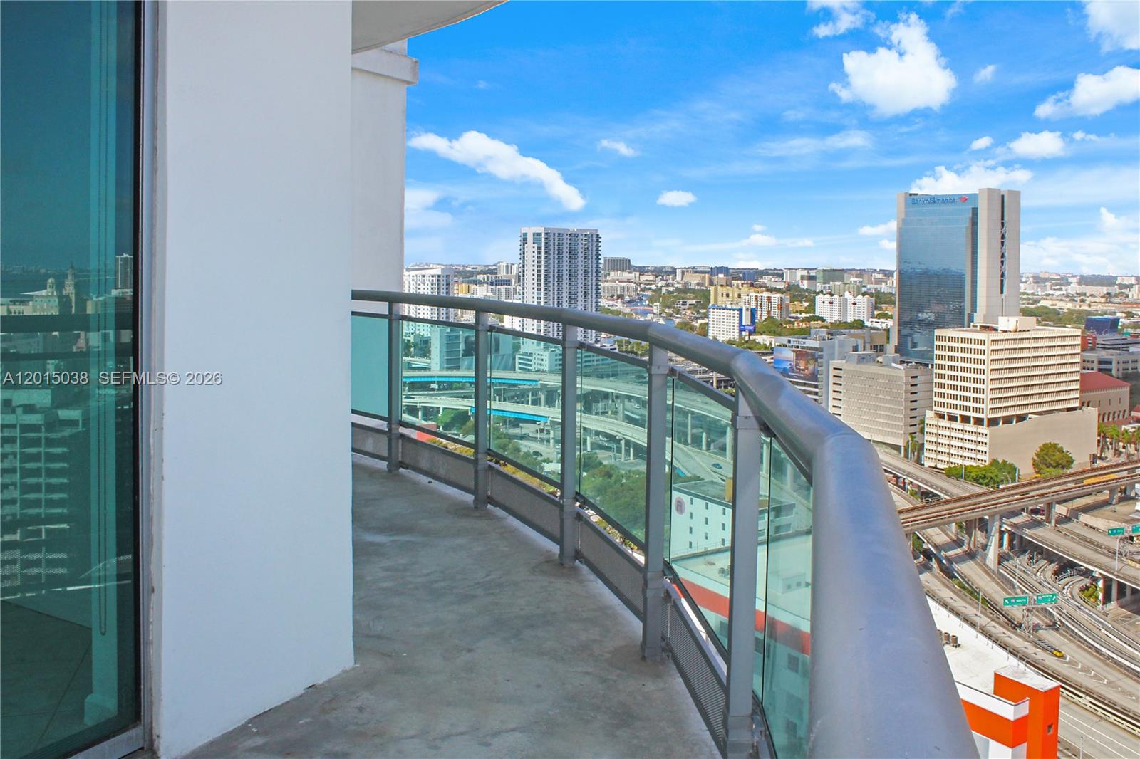 WIND CONDO - Residential Lease