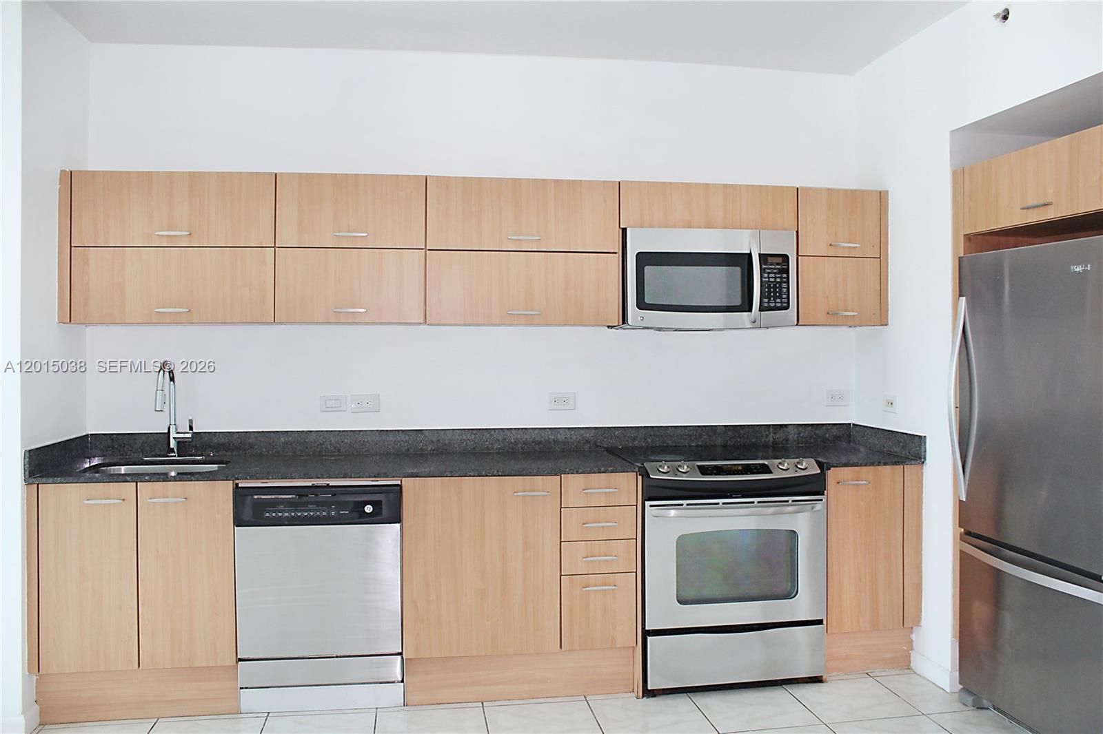 WIND CONDO - Residential Lease