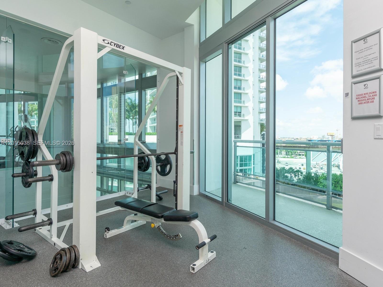 WIND CONDO - Residential Lease