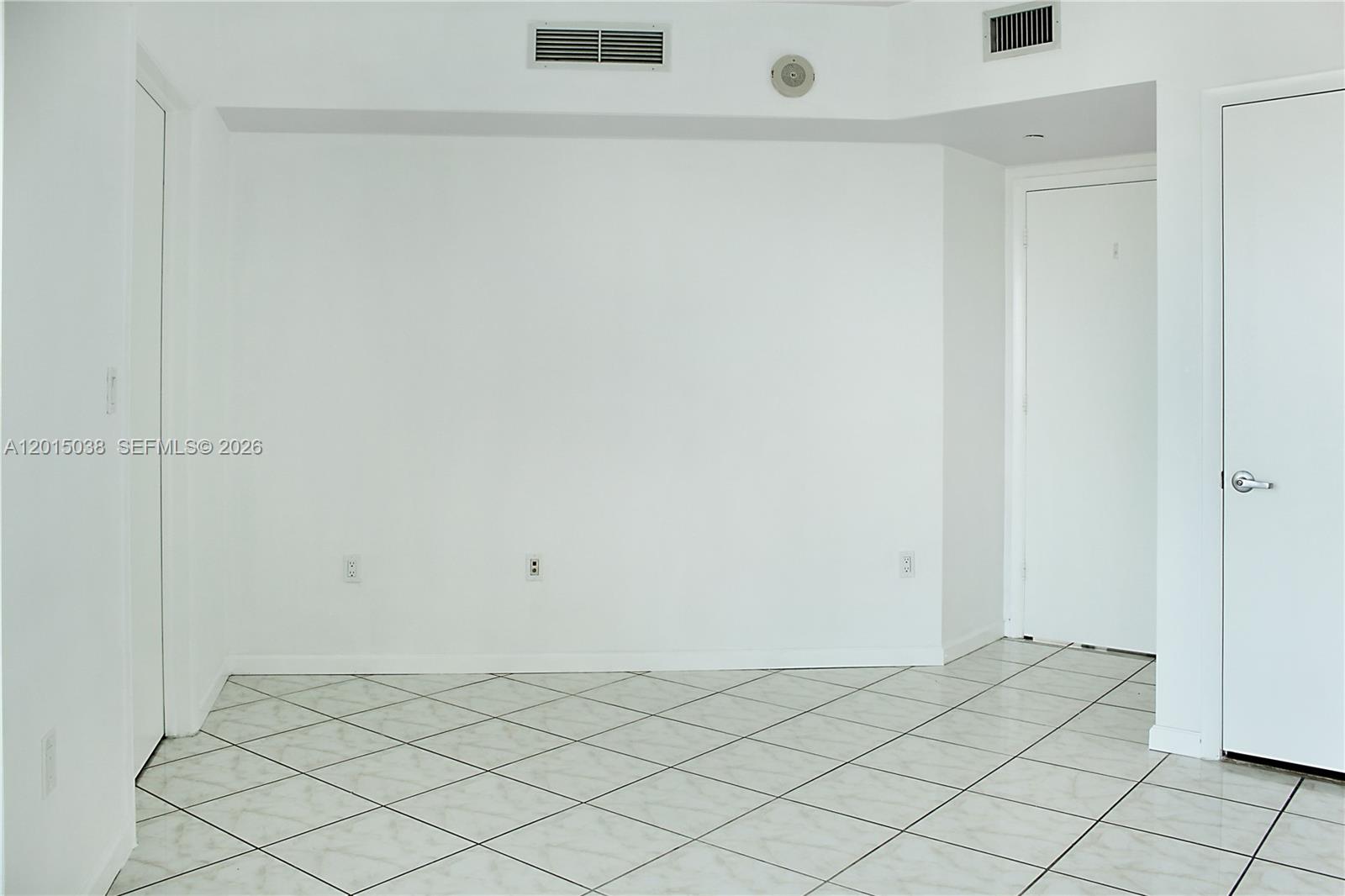 WIND CONDO - Residential Lease
