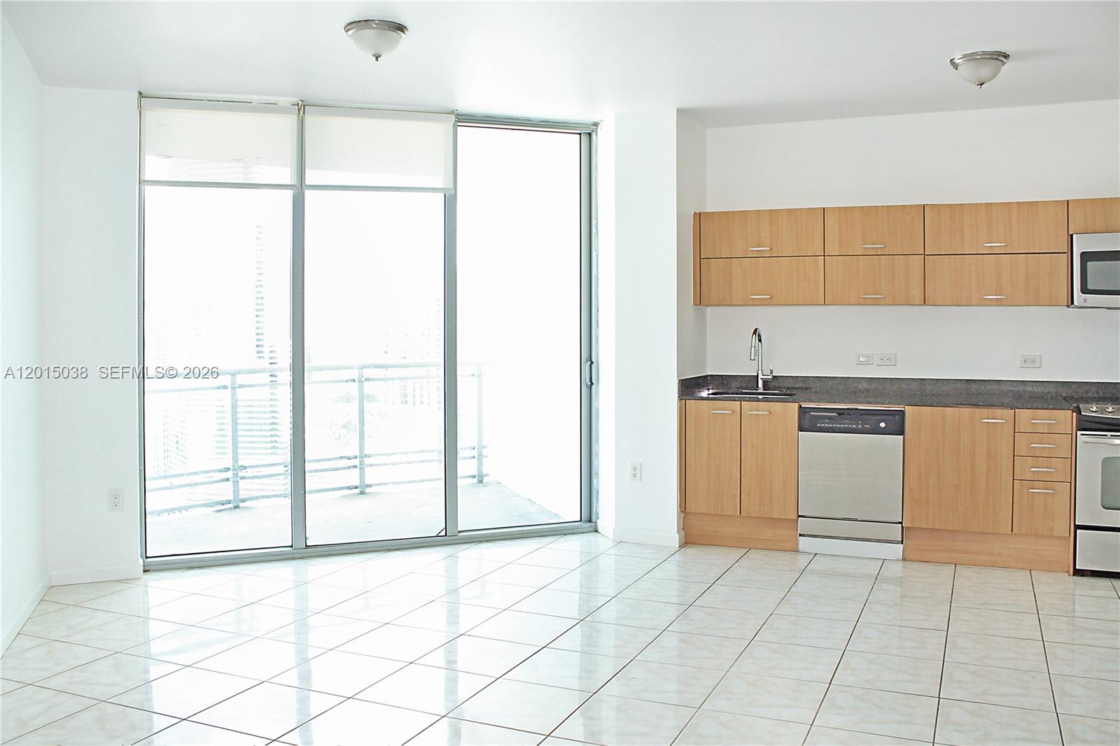 WIND CONDO - Residential Lease